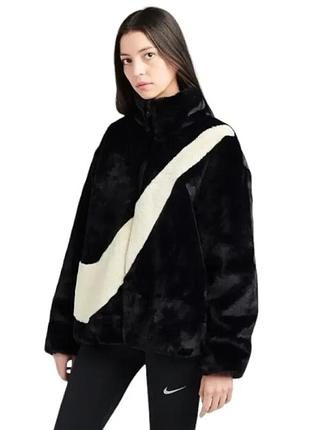 Urbanshop com ua женская шуба nike sportwear jacket faux fur cu6558-010 (орригинал) размеры запитуйте