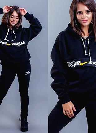 Женский спортивный костюм 50, черный