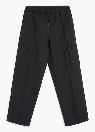 Штани чоловічі nike sportswear woven utility pants black fb7525-010