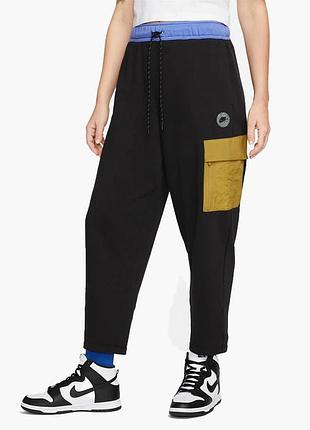 Urbanshop com ua брюки женские nike sportswear cargo fleece pants black fb2189-010 размеры запитуйте
