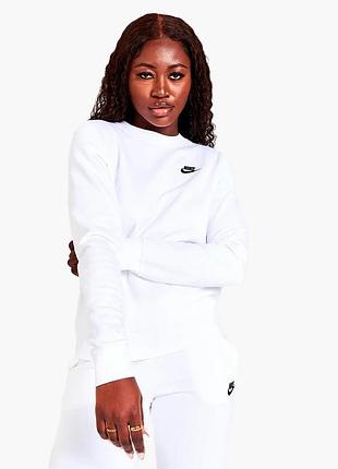 Urbanshop com ua свитшот женский nike sportswear club fleece crewneck sweatshirt white dq5473-100 размеры запитуйте
