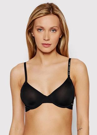 Мягкий бюстгальтер calvin klein, размер 70b, цвет черный