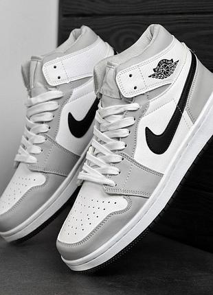Мужские кроссовки найк стильные nike air jordan 1 retro