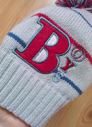 Красивая и  крутая шапуля тонкой вязки.