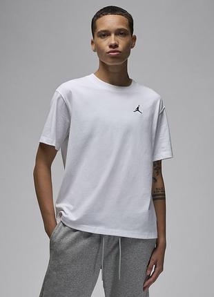 Жіноча футболка найк джордан оригінал nike jordan essentials (fn4500-101) fn4500-101