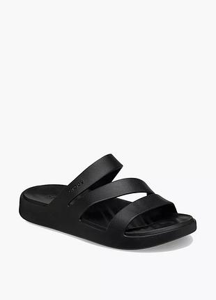 Жіночі шльопанці крокс оригінал crocs getaway strappy mtp 209587-001-black crocs w4 (33-34) чорний 209587-001-black