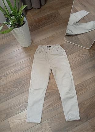 Джинсы м, l на резинке zara