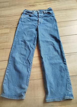 Джинсы levis
