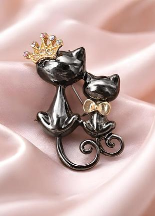 Брошка закохані котики з короною 🖤👑
