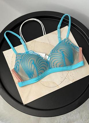 Бюстгальтер intimissimi виробництва італія розмір intimissimi 75b без кісточок, без пуш апу