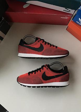 Nike кросівки, оригінал розмір 38.5 легкі