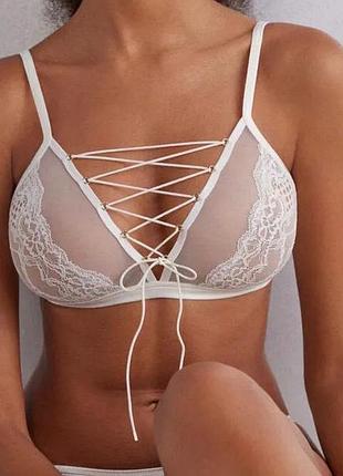 Бюстгальтер intimissimi виробництва італія розмір 70в, 75в, 75с, 80в, 85в