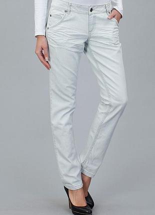 Джинсы tom tailor 6200376*45 женск. голубой 28 (167 725)