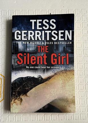Книга детектив на английском the silent girl детектив