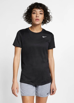 Жіноча тренувальна футболка nike dri fıt