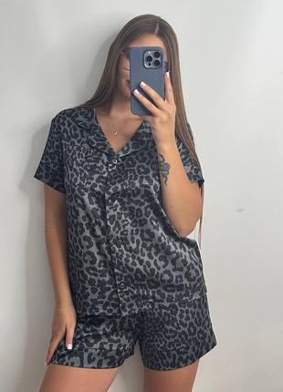 Пижама женская из сатина с шортами и рубашкой графит xl-2xl