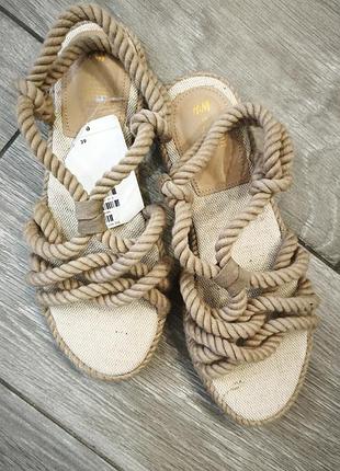 Летние, шикарные новые сандалии бренда h&amp;m, размер 39