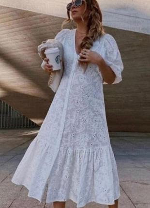 Zara плаття з натуральної тканини , ажурна вишивка