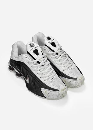 Nike shox r4 sail/black/fauna brown🇻🇳