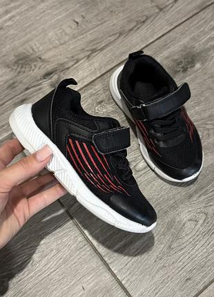 Текстильні кросівки black/red