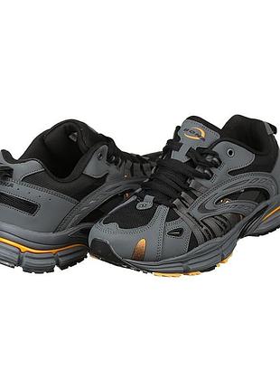 Кроссовки мужские демисезонные с комбинированных материалов на шнуровке комфортные повседневные для улицы и прогулок серые bona