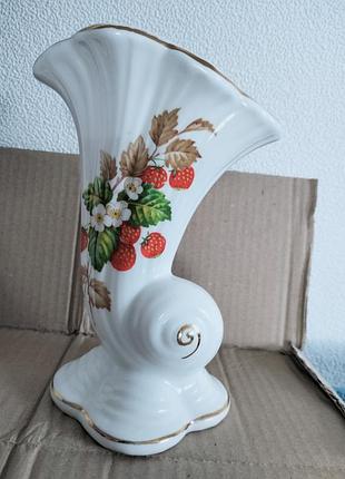Фарфорова вінтажна ваза ,  креативний дизайн , англія , crown