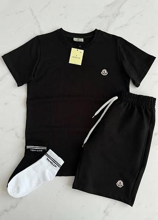 Мужской летний костюм футболка и шорты moncler черный (носки в подарок) комплект монклер на лето xxl