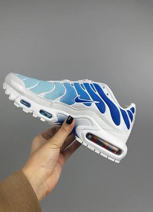 Жіночі білі кросівки nike air max plus tn white blue х ейр макс тн 37
