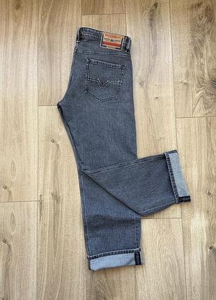 Прямі джинси diesel 1985 larkee jeans