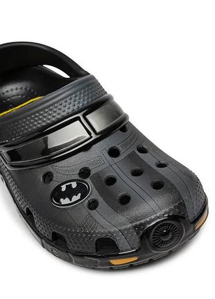 Crocs  batman  batmobile 8