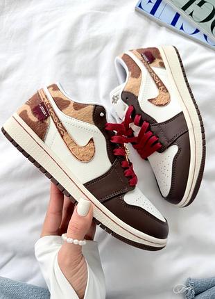 Женские кроссовки nike jordan low