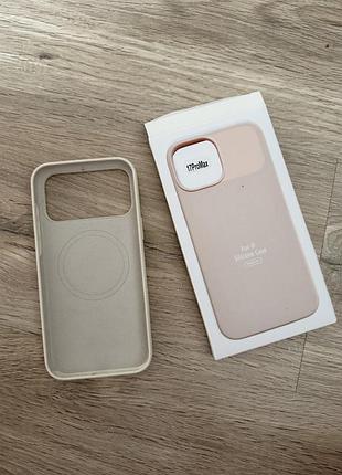 Чозол для iphone 17 pro max молочний 2