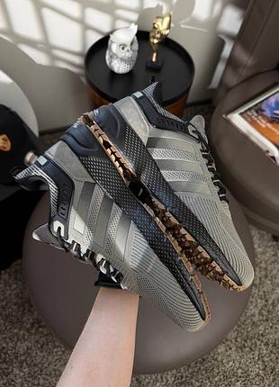 Adidas marathon olive black 3
