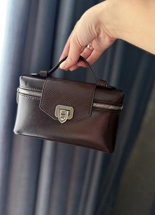 Сумка charles & keith