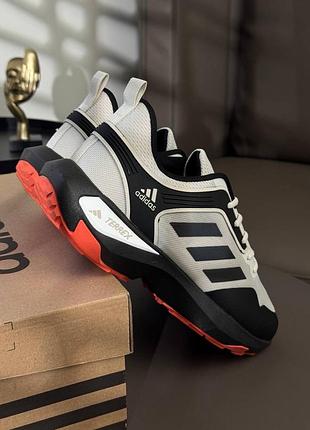 Adidas terrex beige black 5