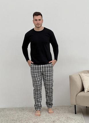 Домашня піжама для чоловіків cosy із фланелі (штани+лонгслів чорний) в клітину сірі l