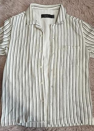 Мужская рубашка с коротким рукавом bershka casual с отложным воротником, легкая текстурированная ткань, идеально на лето