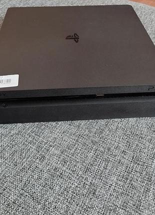Продам ps4 без джойстіку