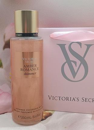 Парфюмированный мист для тела и волос amber romance shimmer victoria’s secret.
оригинал из сша