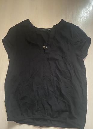 Футболка zara легка в складі котон