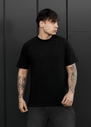 Чоловіча однотонна базова футболка staff black reglan