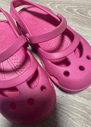 Crocs 25 p 6