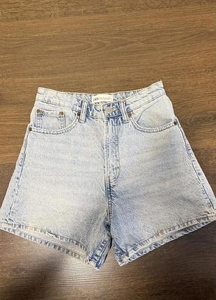 Джинсові шорти zara mom