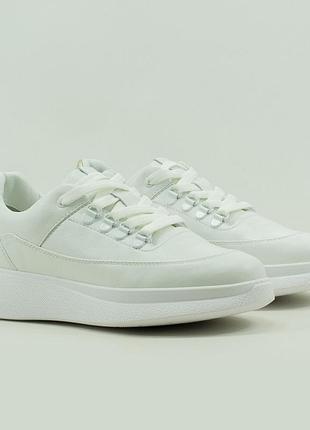 Кросівки женские vilansi v1012-46 wht 37 размер