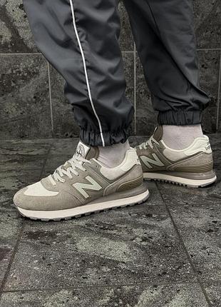 Мужские кроссовки new balance 574 stone island olive натуральная замша пенка резиновый протектор