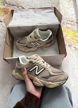 Кросівки жіночі new balance 9060 beige brown blue 36