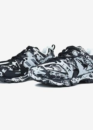 Кросівки жіночі balenciaga track graffiti black white 36