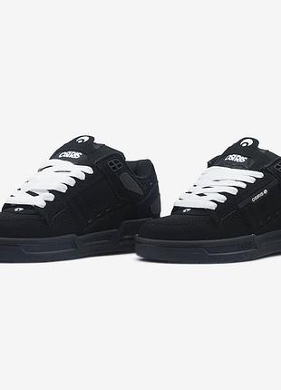 Osiris peril black white laces 36