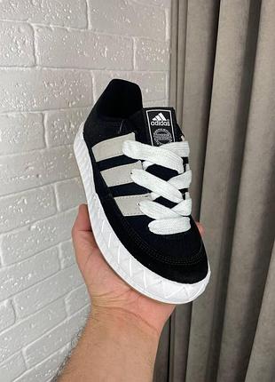 Женские кроссовки adidas adimatic черные с белой подошвой, кеды адидас адиматик черные
