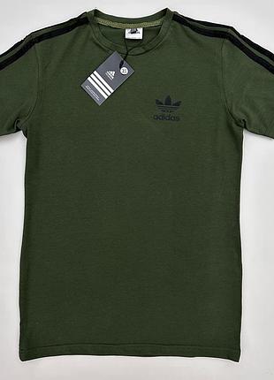 Adidas хаки футболка